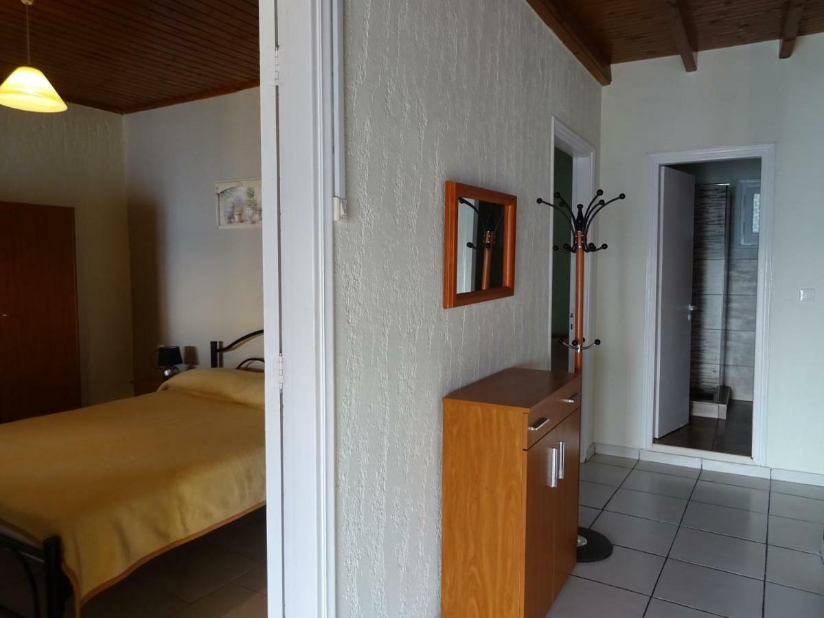 Josef And Marina House Villa อากิออส กอร์ดิออส ภายนอก รูปภาพ